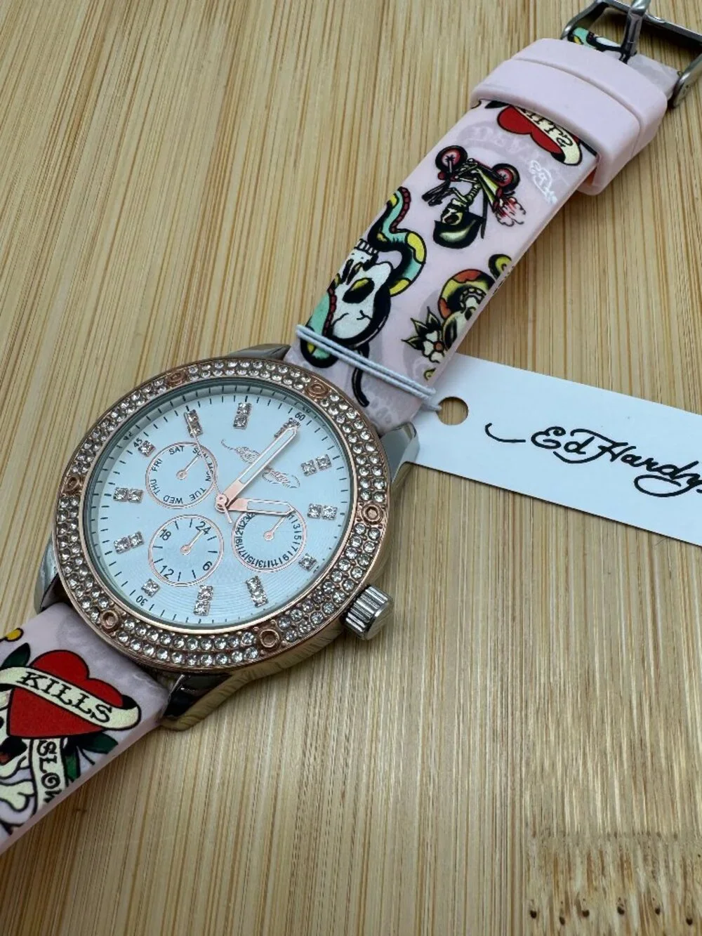 ED HARDY Ladies Light Silver Dial/Matte Pink Artwork Silicone Strap Analog Watch